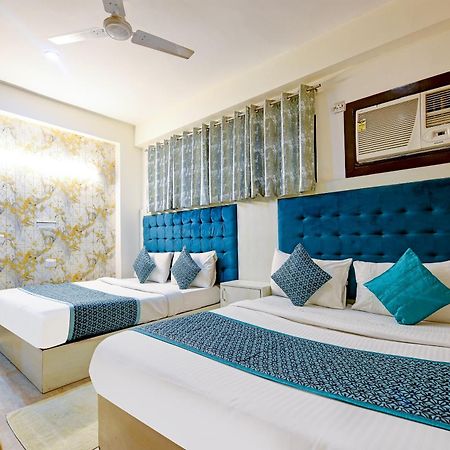 Hotel Skywood At Airport New Delhi Eksteriør billede
