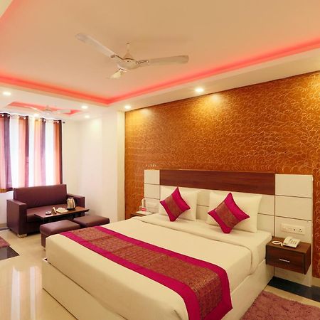 Hotel Skywood At Airport New Delhi Eksteriør billede