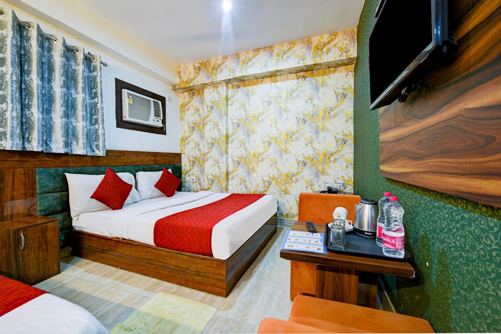Hotel Skywood At Airport New Delhi Eksteriør billede