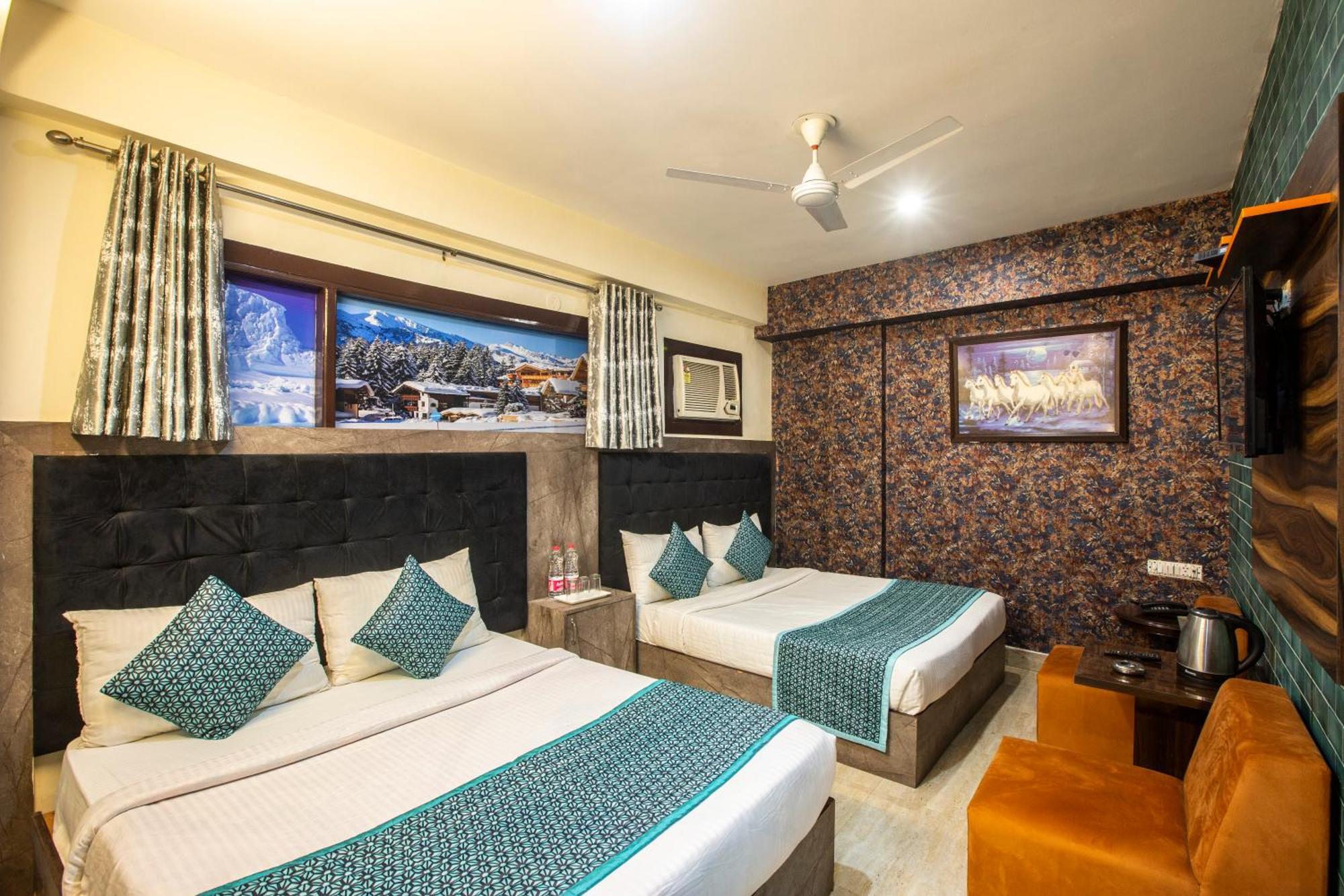 Hotel Skywood At Airport New Delhi Eksteriør billede