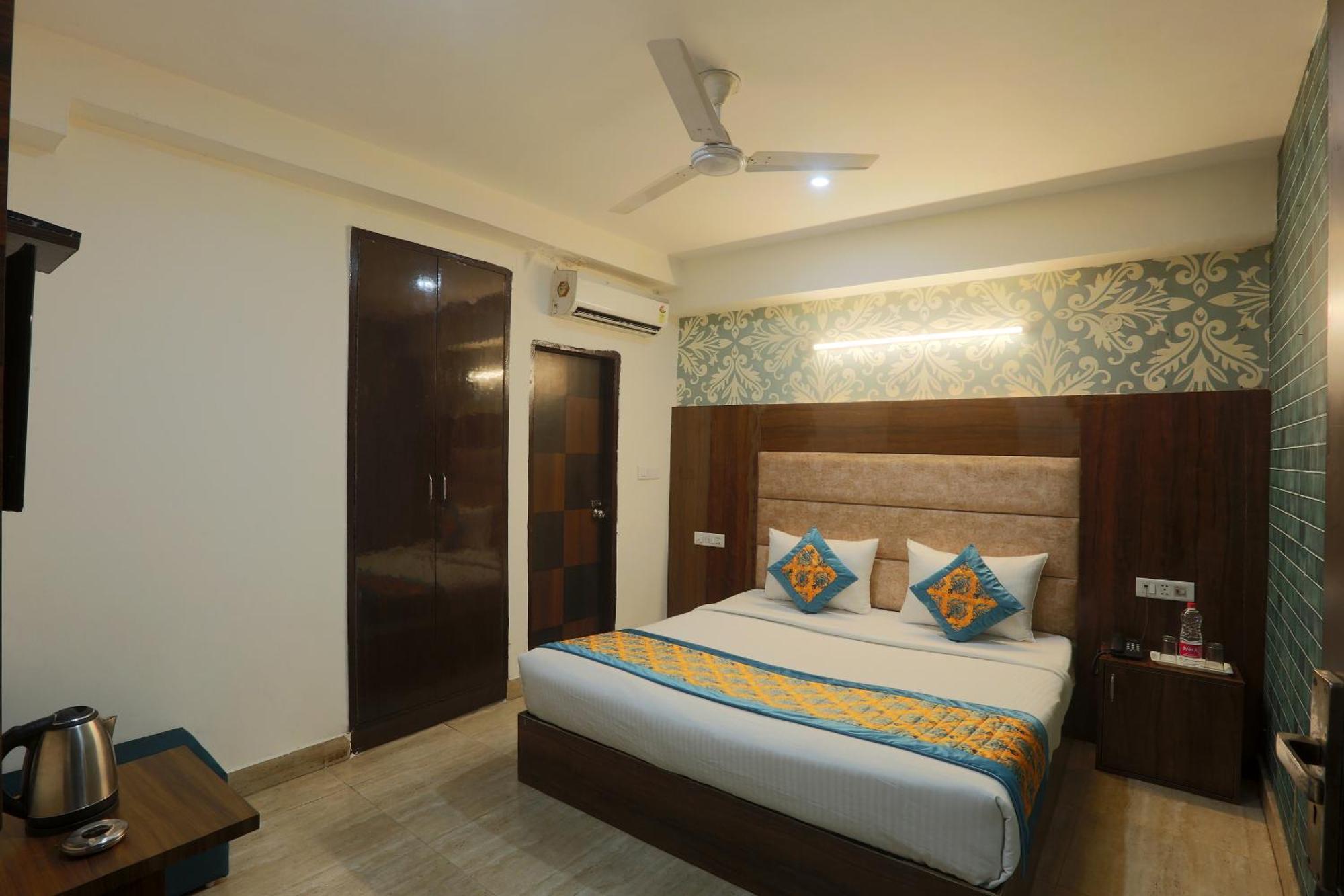 Hotel Skywood At Airport New Delhi Eksteriør billede
